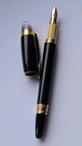 Montblanc starwalker rose gold - rose,