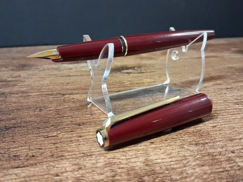 Montblanc fountain pen - , nib