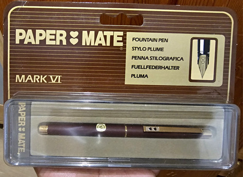 Maroon nos montblanc - maroon,